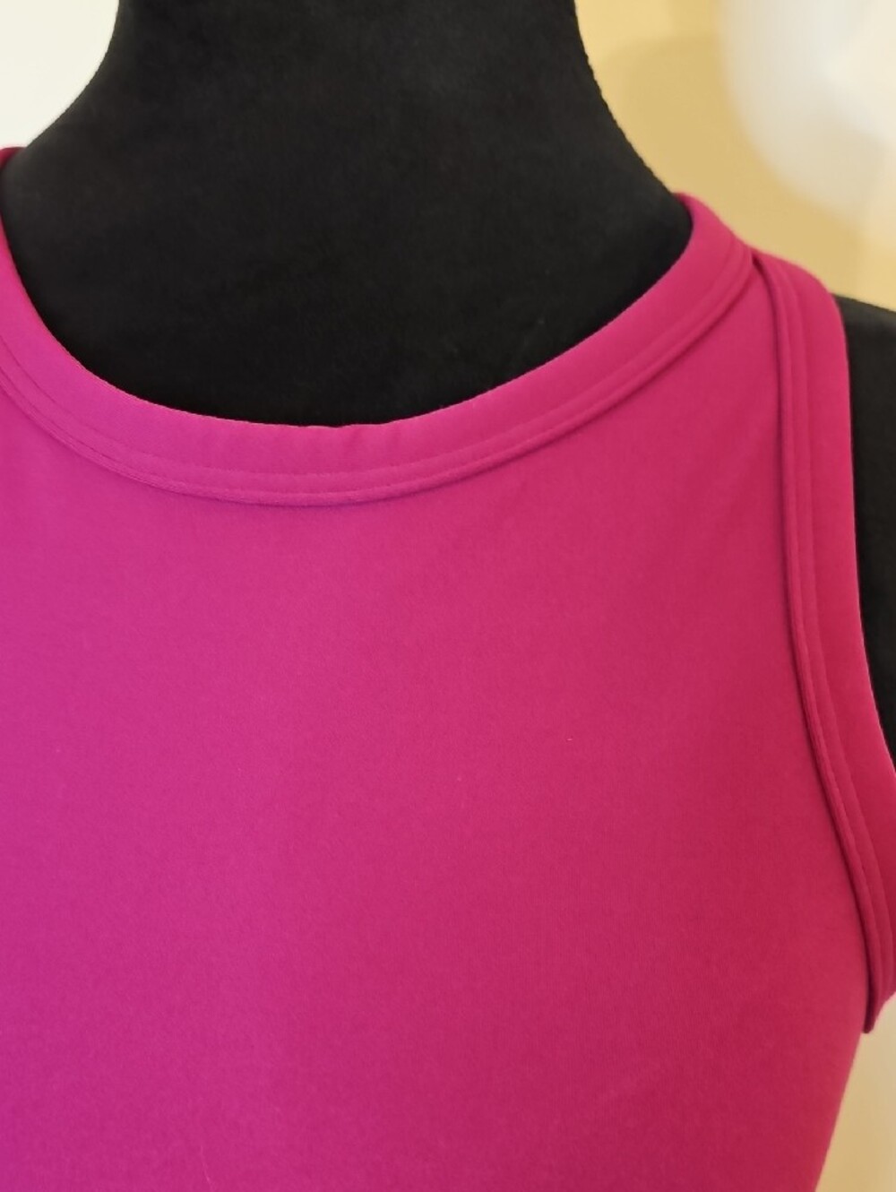 lululemon athletica Align Waist-length Racerback Tank Top - Picture 3 of 6